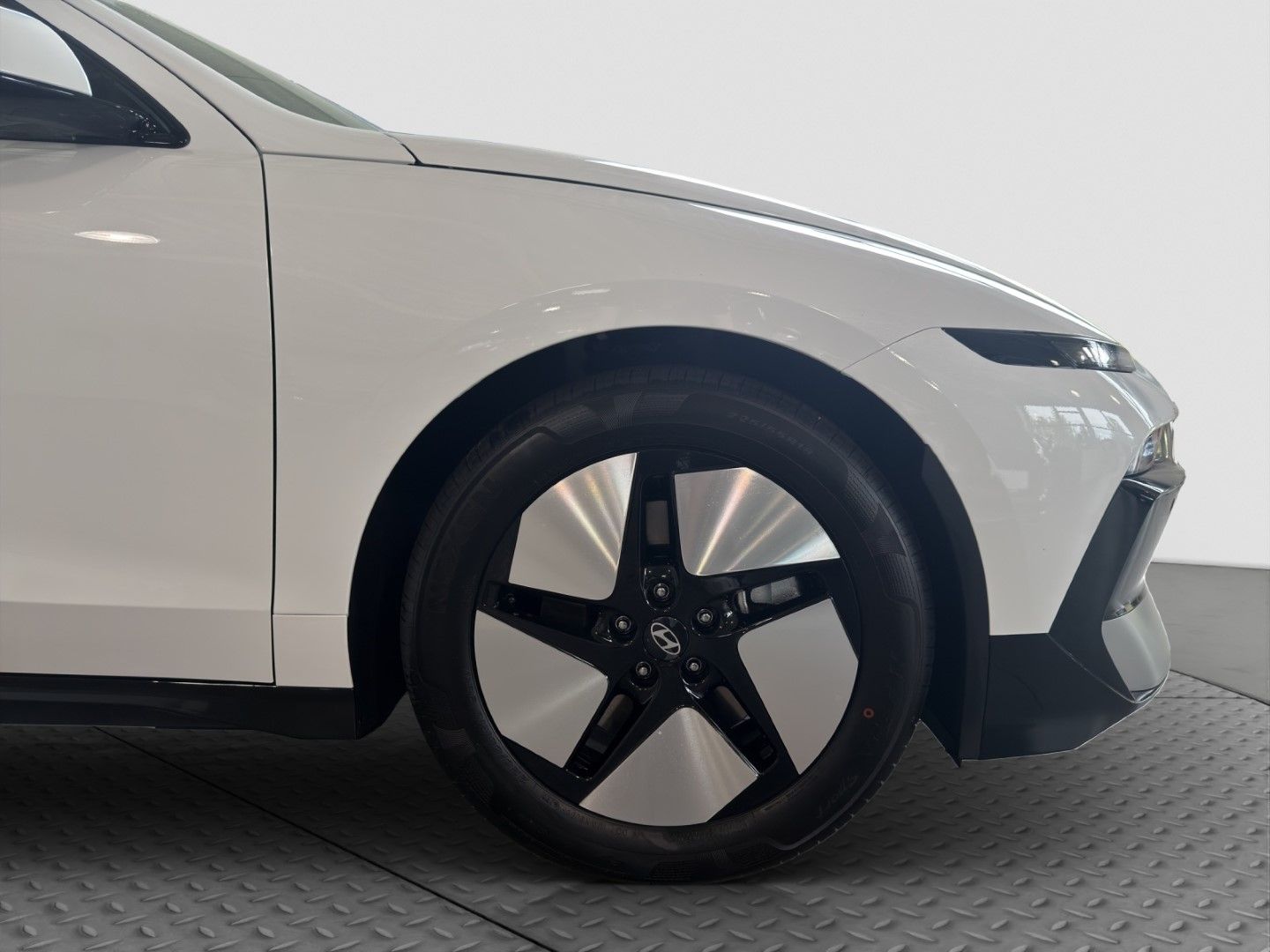 Hyundai IONIQ 6 – Bild 6
