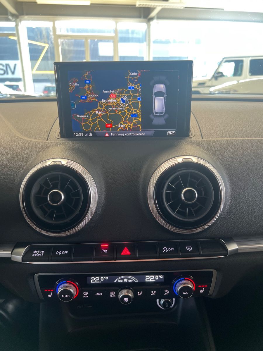 Fahrzeugabbildung Audi A3 Sportback 40 TDI quattro sport