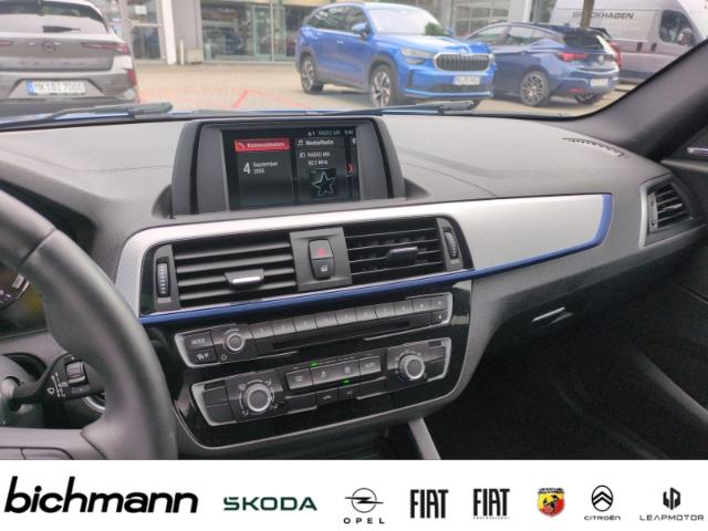 BMW 120 i Sport KlimaAT LED PDC BT