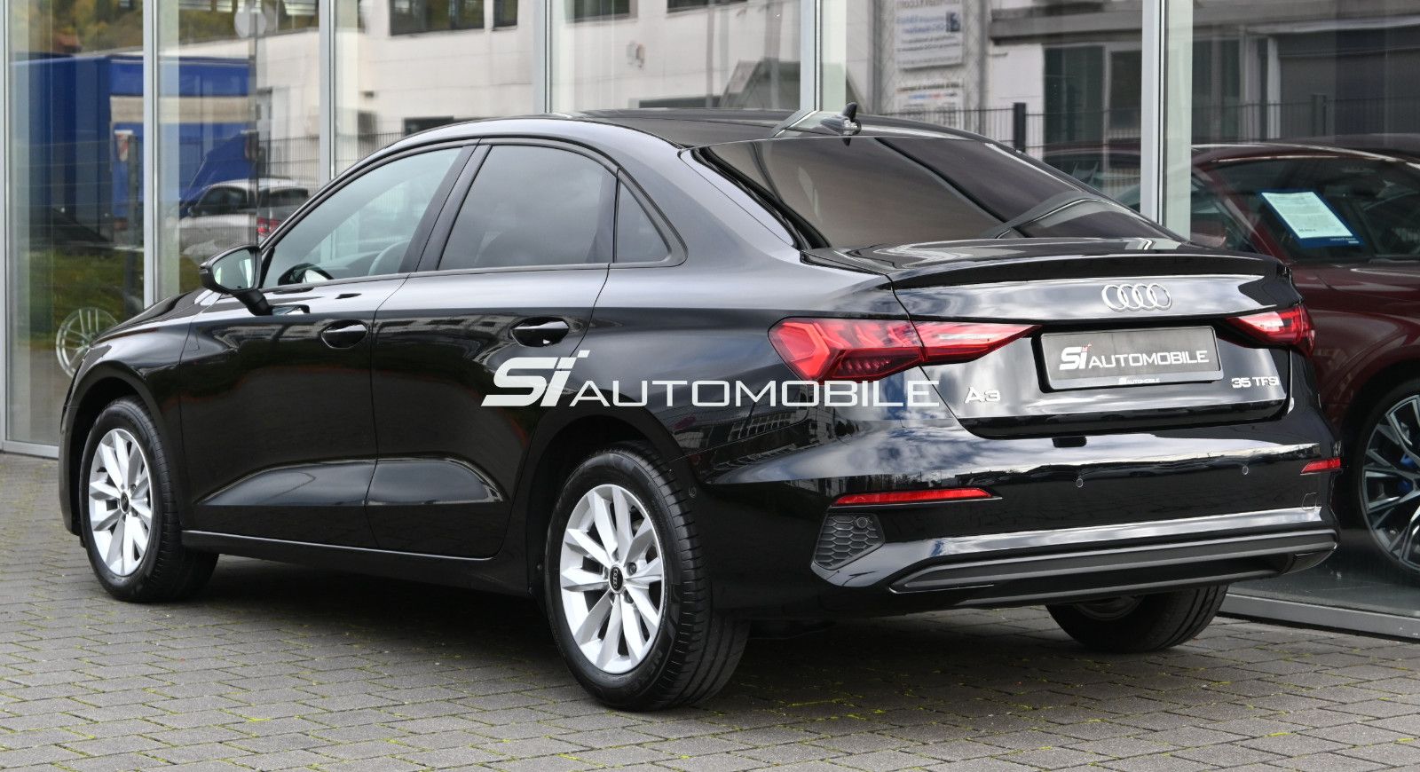 Fahrzeugabbildung Audi A3 35 TFSI S tro. Limousine °ACC°PANO°HEAD-UP°