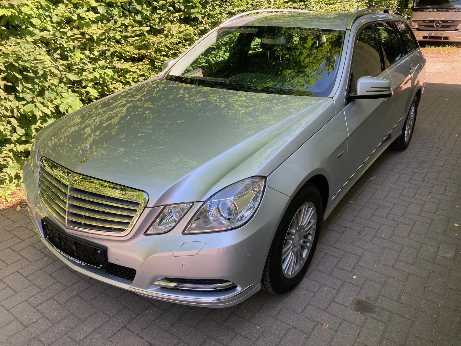 Mercedes-Benz E 350 CGI T Elegance,BE,Bi-Xenon,Leder,Navi