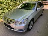 Mercedes-Benz E 350 CGI T Elegance,BE,Bi-Xenon,Leder,Navi - Mercedes-Benz E 350 mit Benzin-Antrieb: Kombi