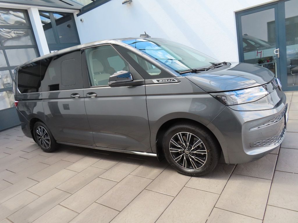 Volkswagen T7 Multivan — fotografia 3
