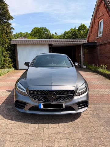 MERCEDES-BENZ Mercedes-Benz C 180 Coupé AMG Line (Baureihe C20