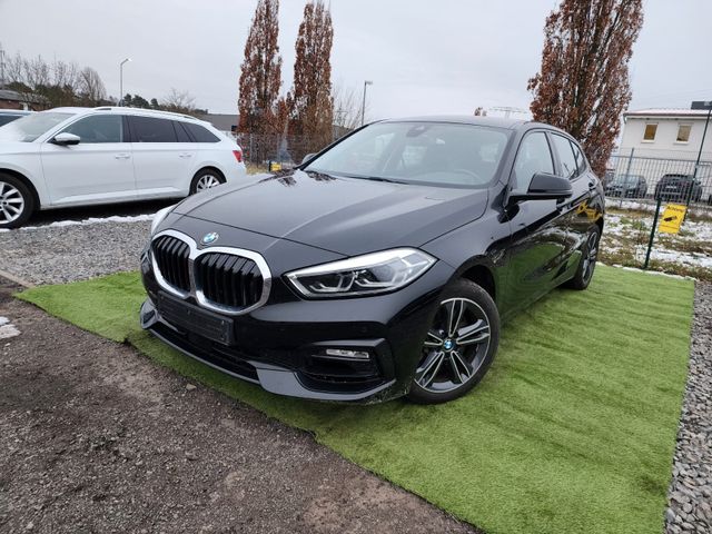 BMW 120i  Sport Line Steptronic Navi Xenon