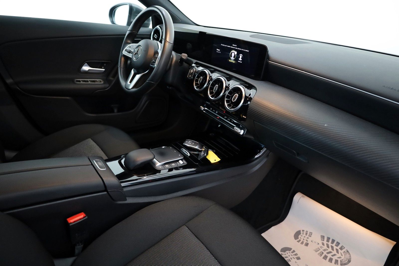 Fahrzeugabbildung Mercedes-Benz CLA 200d SB,Navi,LED,Kamera,Park Paket,AHK el.