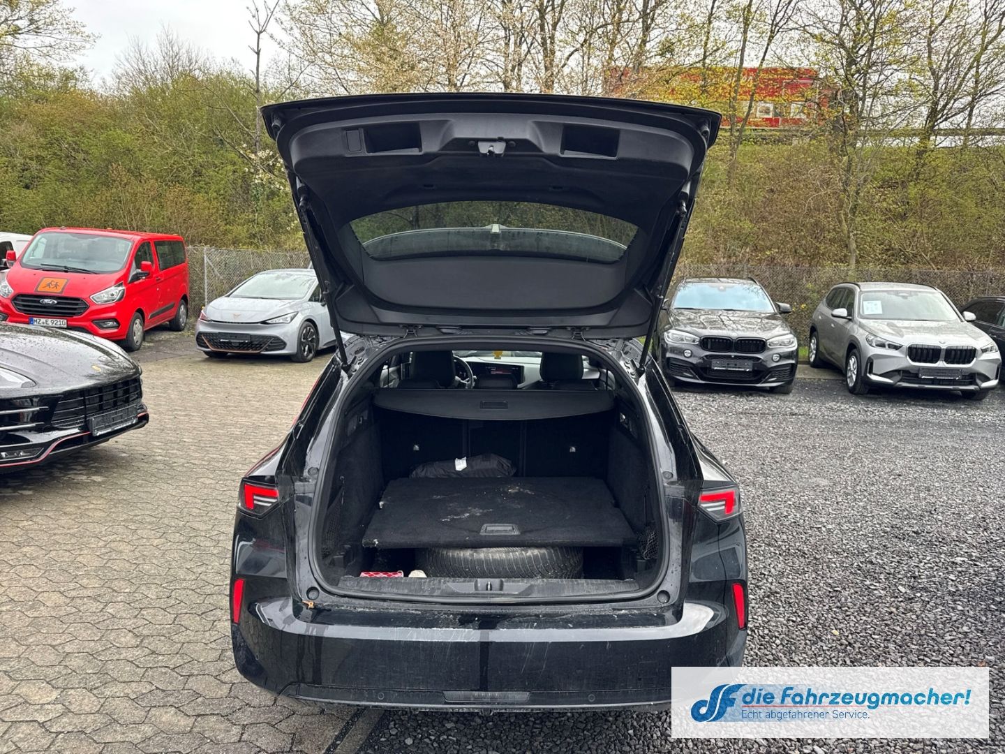 Fahrzeugabbildung Opel Astra L Sports Tourer Navi Kamera *UNFALLSCHADEN