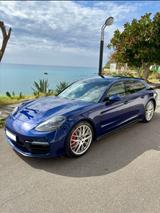 Porsche Panamera GTS Sport Turismo GTS