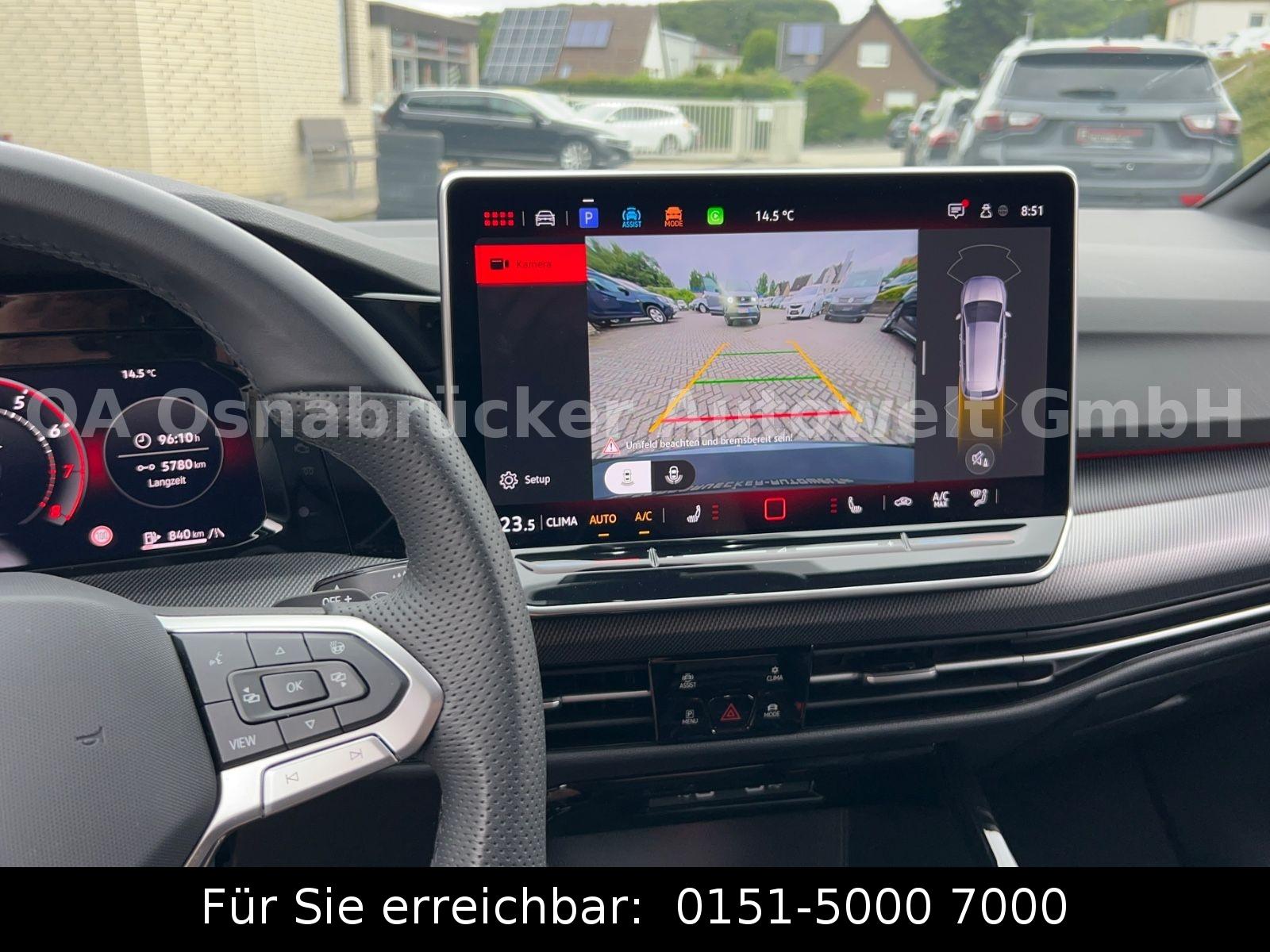 Volkswagen Golf VIII Kombi 1.5 eTSI 150PS DSG R-Line Kamera