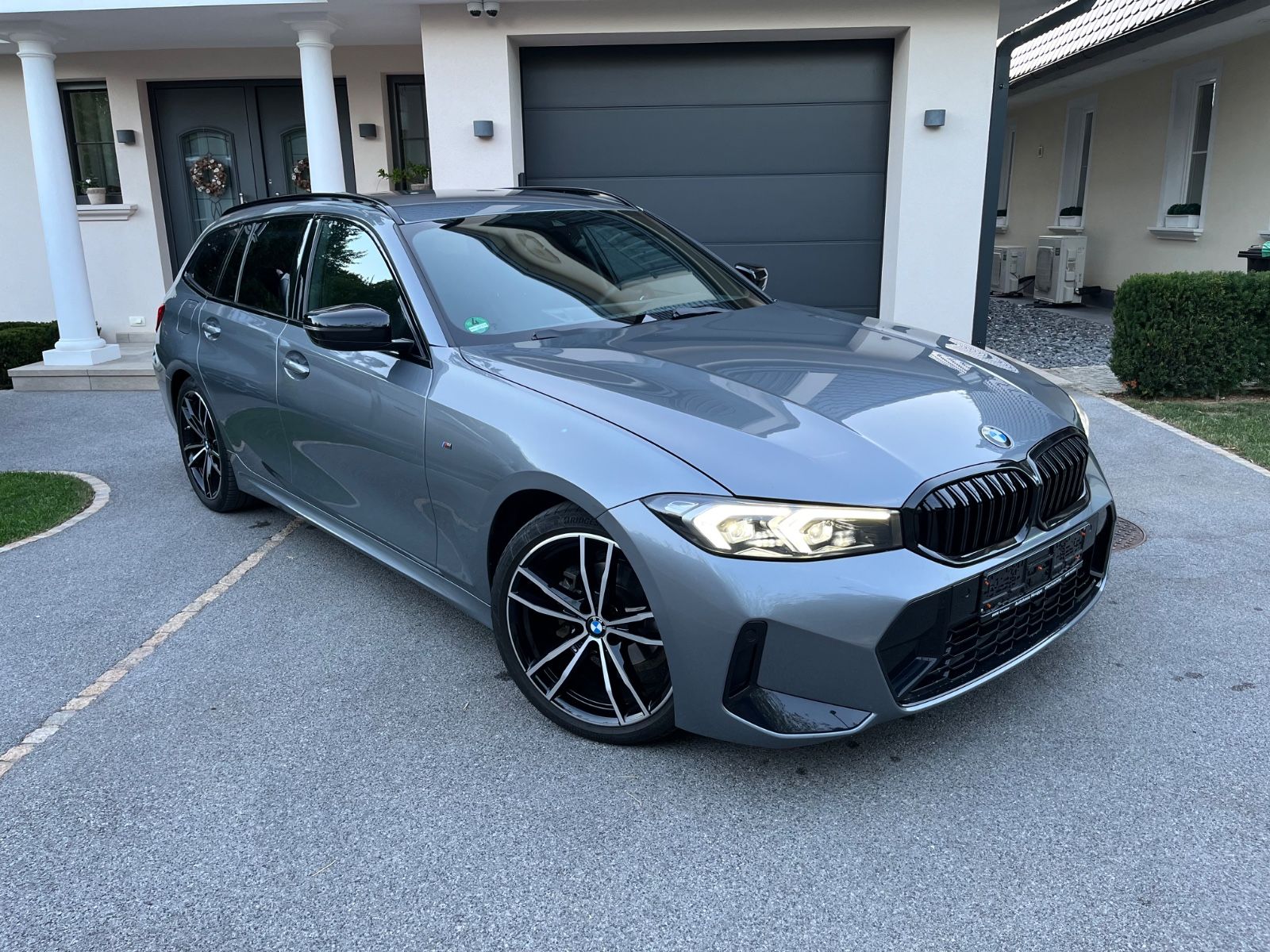 BMW 318d Touring M Sportpaket Widescreen LED 19zoll