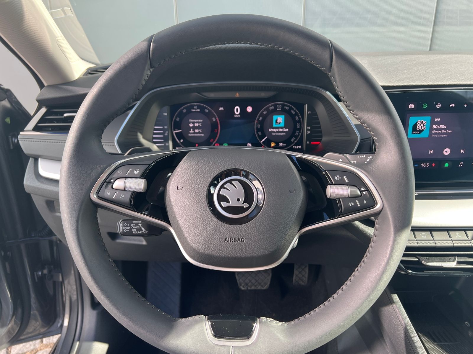 Fahrzeugabbildung SKODA Octavia Combi Selection 1.5 TSI mHEV DSG *LED, S