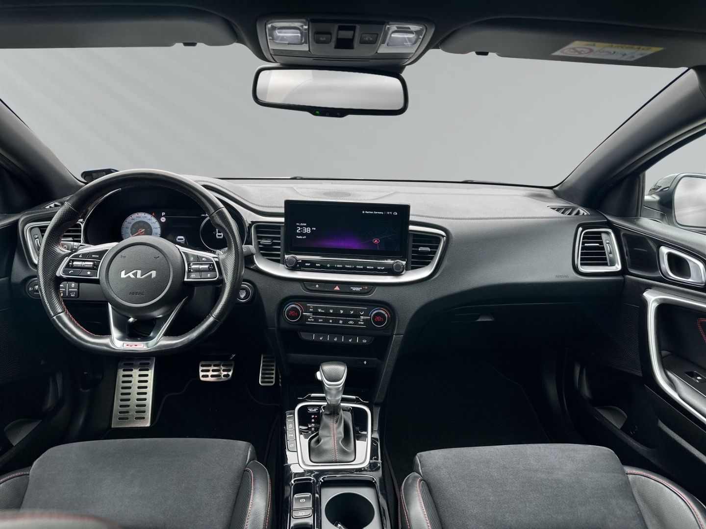Fahrzeugabbildung Kia ProCeed GT 1.6 T-GDI+El. Panodach+Navi+Leder+Dig