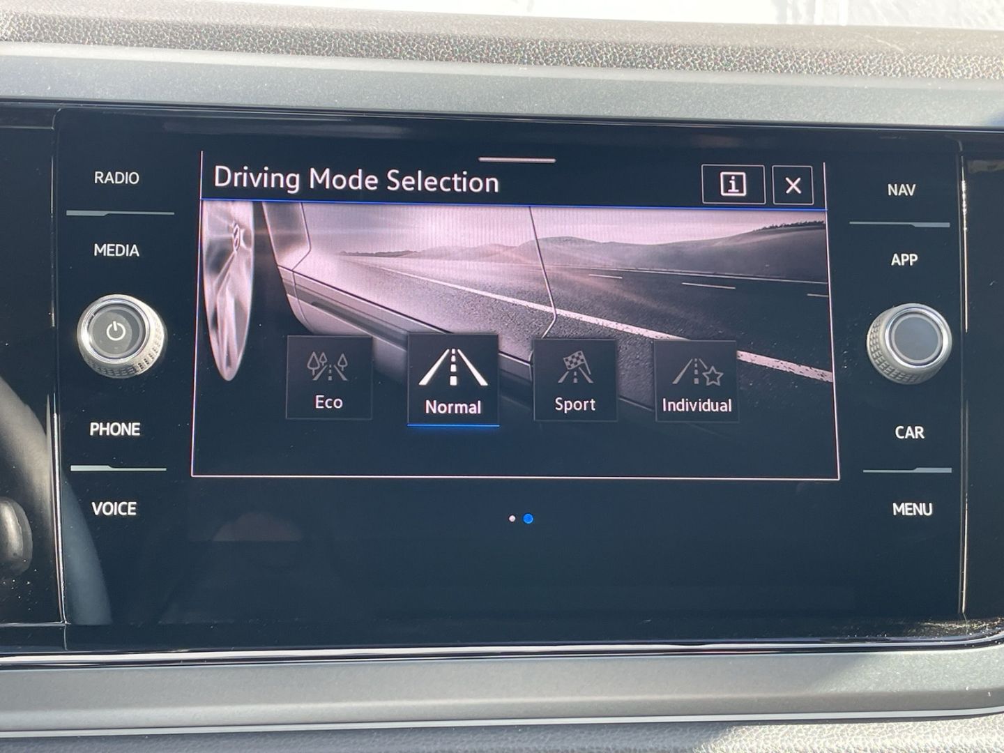 Polo 1.0 TSI DSG R-Line Kamera/Navi/App-Connect/