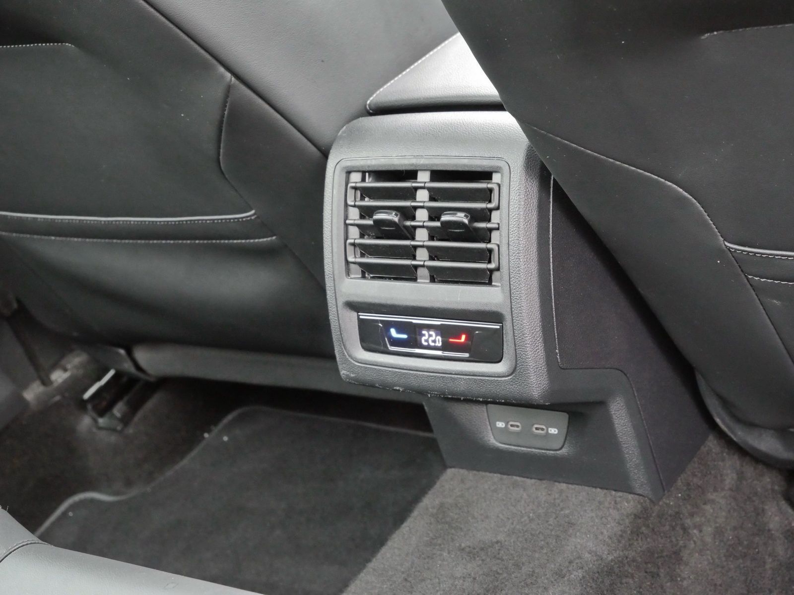 Volkswagen Golf - Bild 17