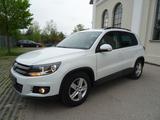 Volkswagen Tiguan Trend & Fun BMT-wenig km-Scheckheft-AHK - Volkswagen Tiguan: Trend Fun
