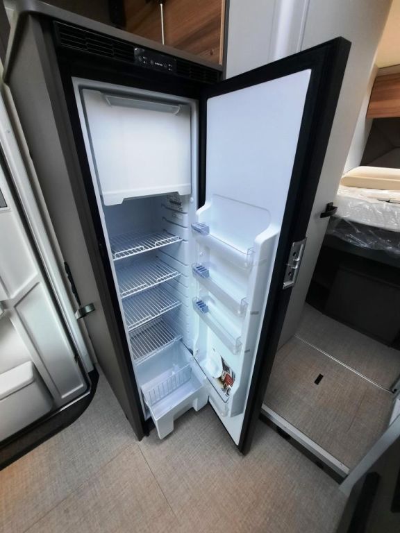 Fahrzeugabbildung Bürstner Lyseo TD 732 Verfüg./Rüfa/Markise