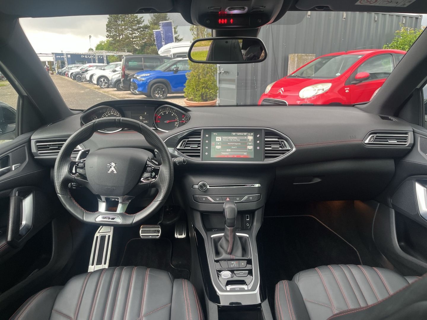 Fahrzeugabbildung Peugeot 308 SW GT BlueHdi 180 EAT6 Sportpaket Panorama
