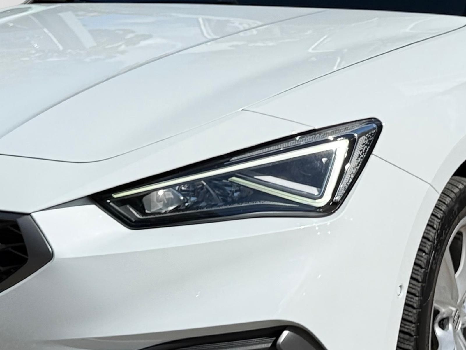 Seat Leon 1.4 TSI e-Hybrid FR NAVI ACC LED SHZ Kamera imagem 2