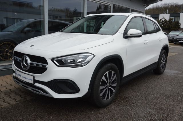MERCEDES-BENZ GLA 200 STYLE*7GAUTOMATIK*BUSINESS*PDC*SHZ*MBUX*