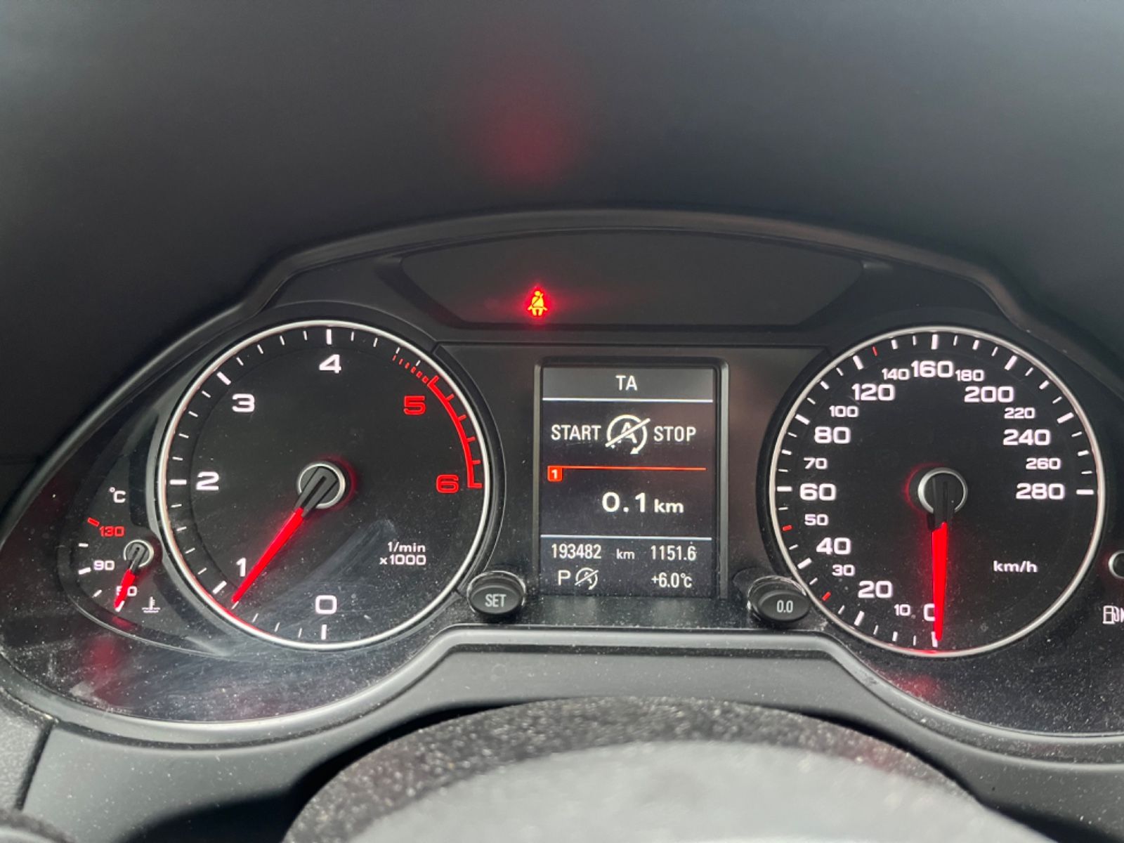 Fahrzeugabbildung Audi Q5 2.0 TDI  quattro S-Line