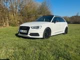 Audi S3 8V - Audi S3 mit Benzin-Antrieb: Kleinwagen