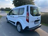 Ford Tourneo Connect Ambiente - weiße Ford Tourneo