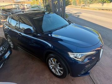 Alfa-Romeo Stelvio - 7