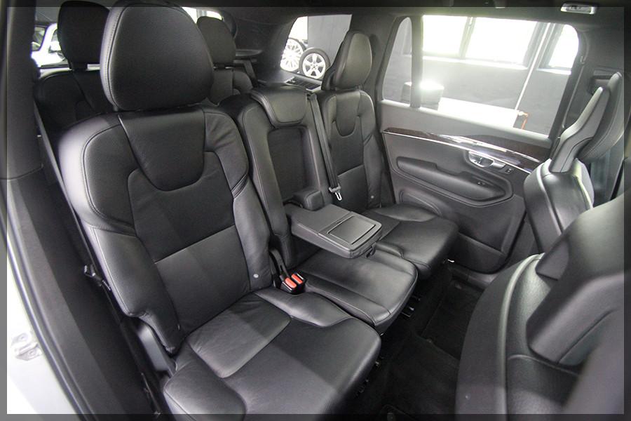 Volvo XC90 T6 Momentum NAVI / PANO / CAM
