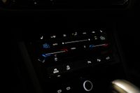 Volkswagen Touran 1.5TSI DSG Highline StdHz AHK Navi Rkam D