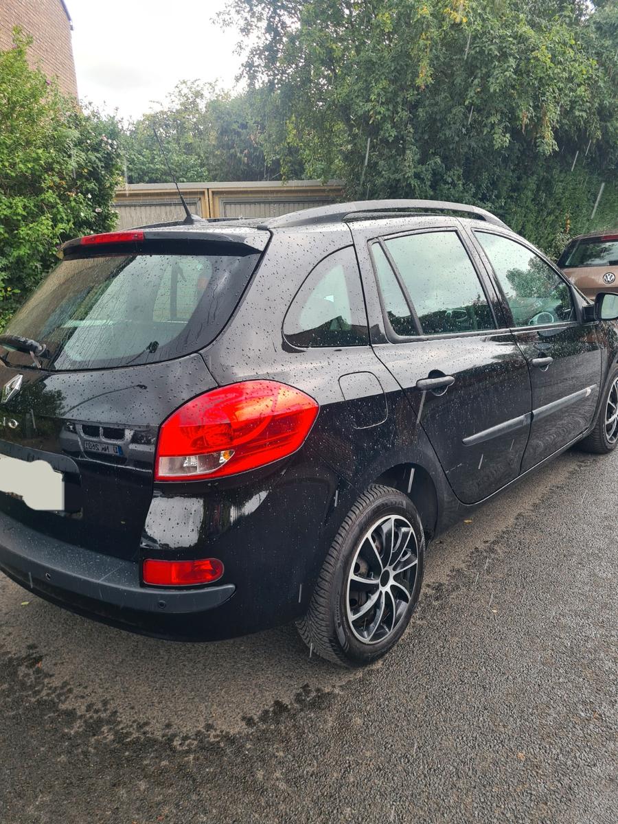 Renault Clio 2012 — engine 1.149 cm³, 75 HP (55kW)