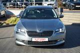 Skoda Superb Combi 1.8 TSI Style Xenon Navi ACC DAB - Skoda Superb mit Benzin-Antrieb: Kombi, 1.8