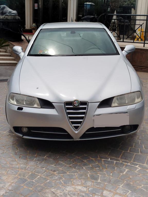 Alfa Romeo 166