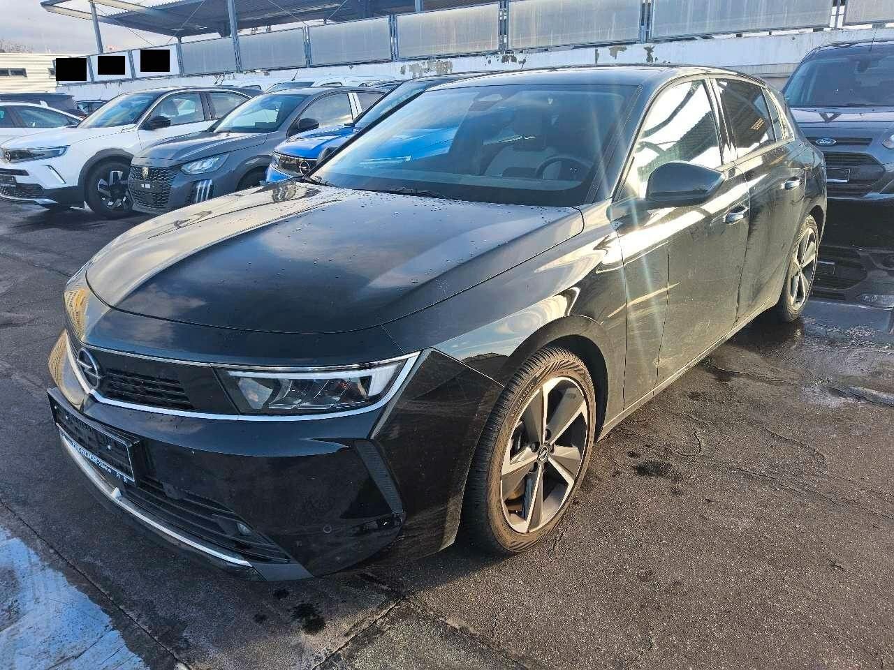 Fahrzeugabbildung Opel Astra L Lim. 1.6 HYBRID EDITION NAVI/KAMERA/AHK