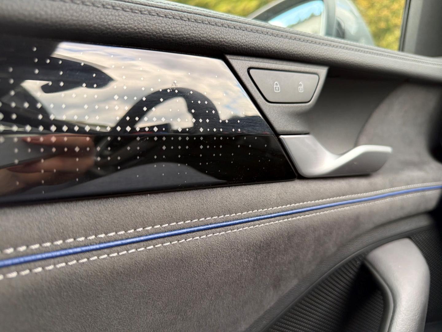 Volkswagen Passat 2.0 TDI DSG R-line Matrix ACC Kam, миниатюра 24