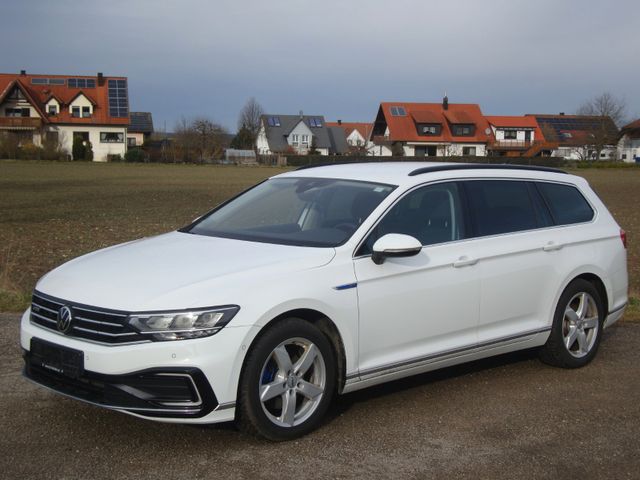 Volkswagen Passat Variant 1.4 TSI DSG GTE*AHK*Hagelschlag