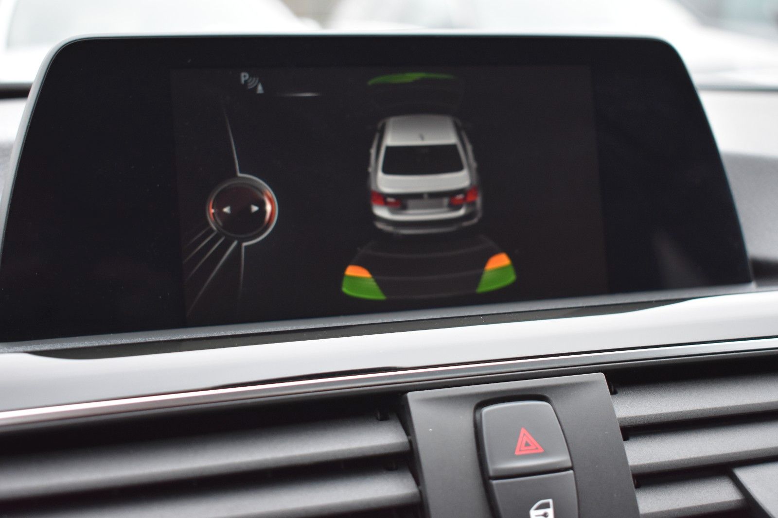 Fahrzeugabbildung BMW 320 i Limo. Sport Line