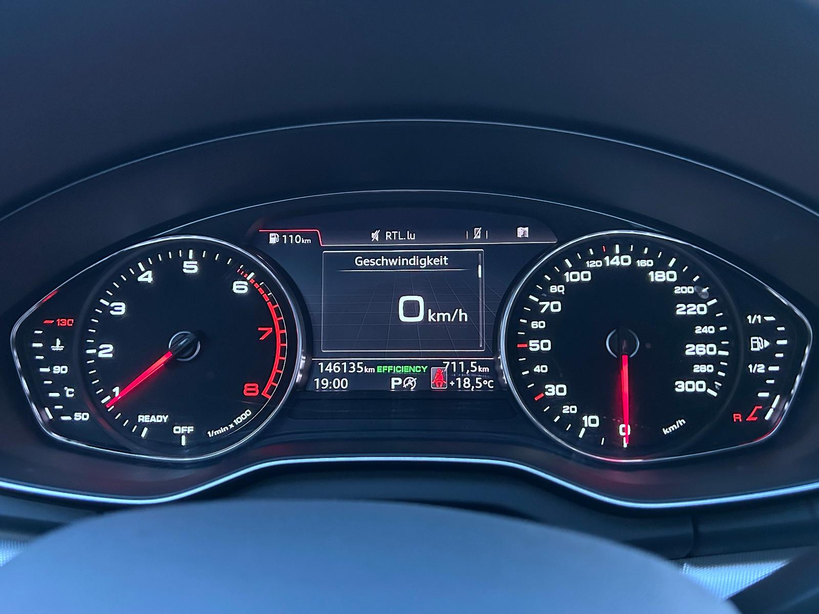 Audi Q5 quattro sport 2,0 Ltr. Aut. Navi Xenon Kamera