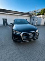 Audi Q7 3.0 TDI quattro tiptronic S-line Panoramadac- - Audi Q7 Gebrauchtwagen in Berlin