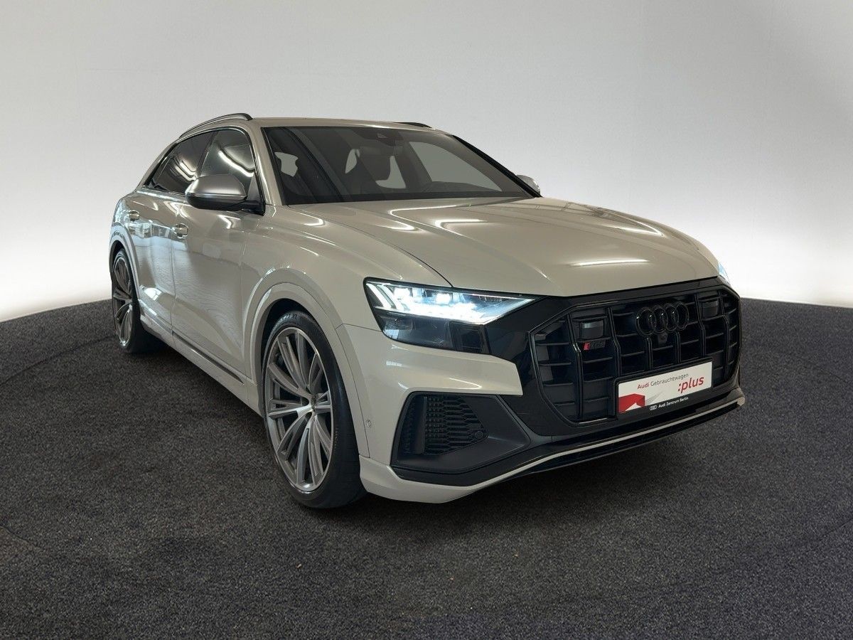 Audi SQ8 - Bild 8