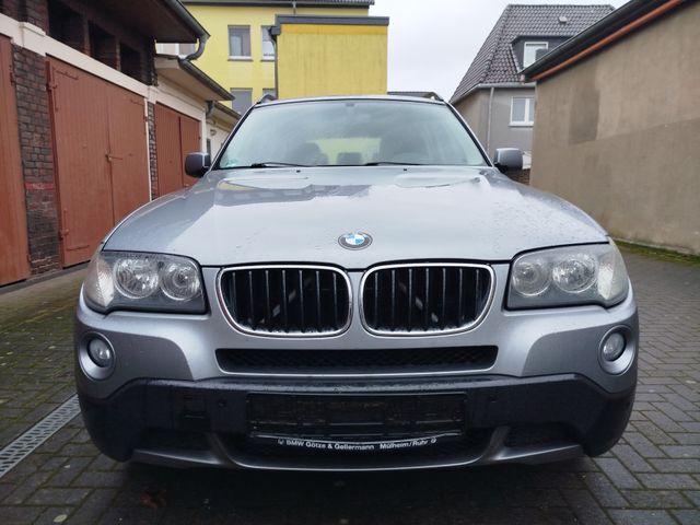 BMW "X3 2.0i "Panorama "8x Alu" Scheckheft"AHK"