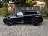 Volkswagen Tiguan 2.0 TSI OPF 140kW DSG 4MOTION R-Line  - Volkswagen Tiguan: 140