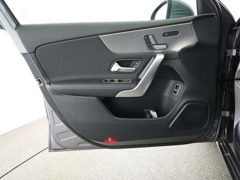 Fahrzeugabbildung Mercedes-Benz A 220 4M Progress*Distro*Totwi*Multibeam*Memory*