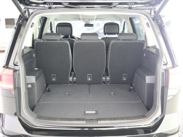 Volkswagen Touran 1.5 TSI DSG COMFORTLINE LED KAMERA 7S AHK