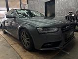 Audi A4 Lim. Ambition - Audi A4 Ambition mit Benzin-Antrieb