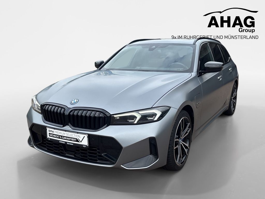 Image of BMW 330