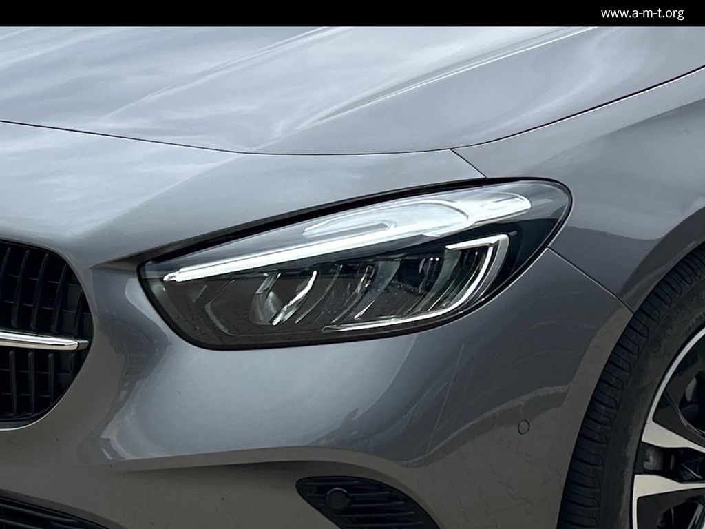 MERCEDES-BENZ B 200