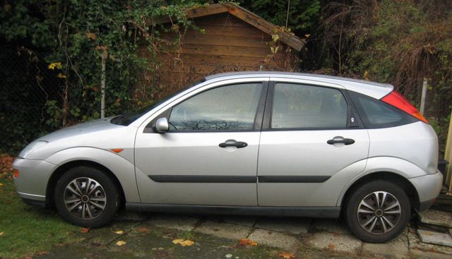 Ford Focus Ghia 1,4L FXDD Klima Funk ZV 2....