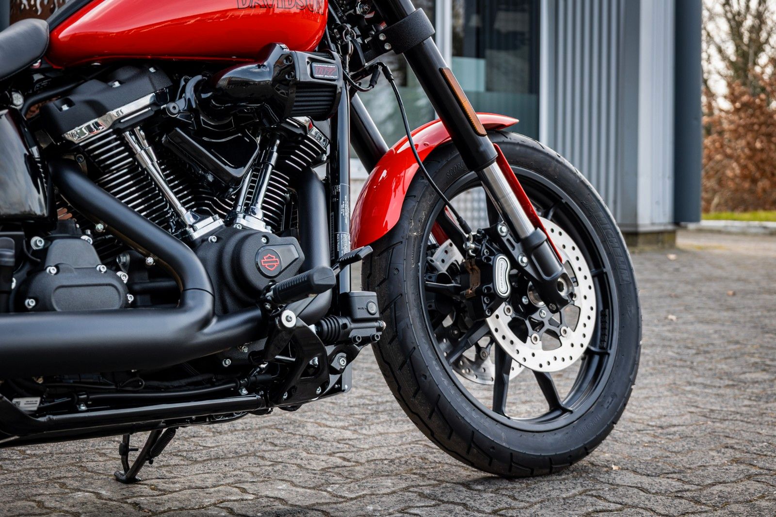 Fahrzeugabbildung Harley-Davidson FXLRS LOW RIDER S 117 MY26