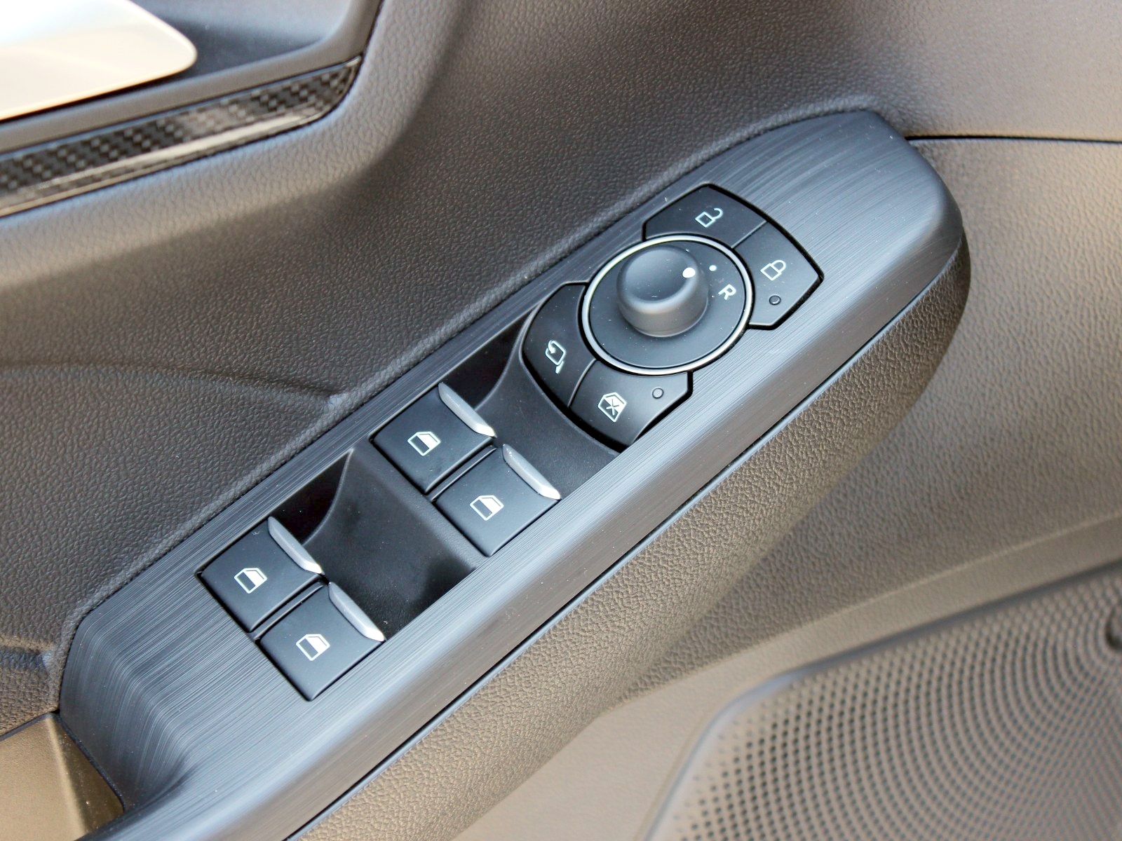 Fahrzeugabbildung Ford Kuga ST-Line X Start/Stopp