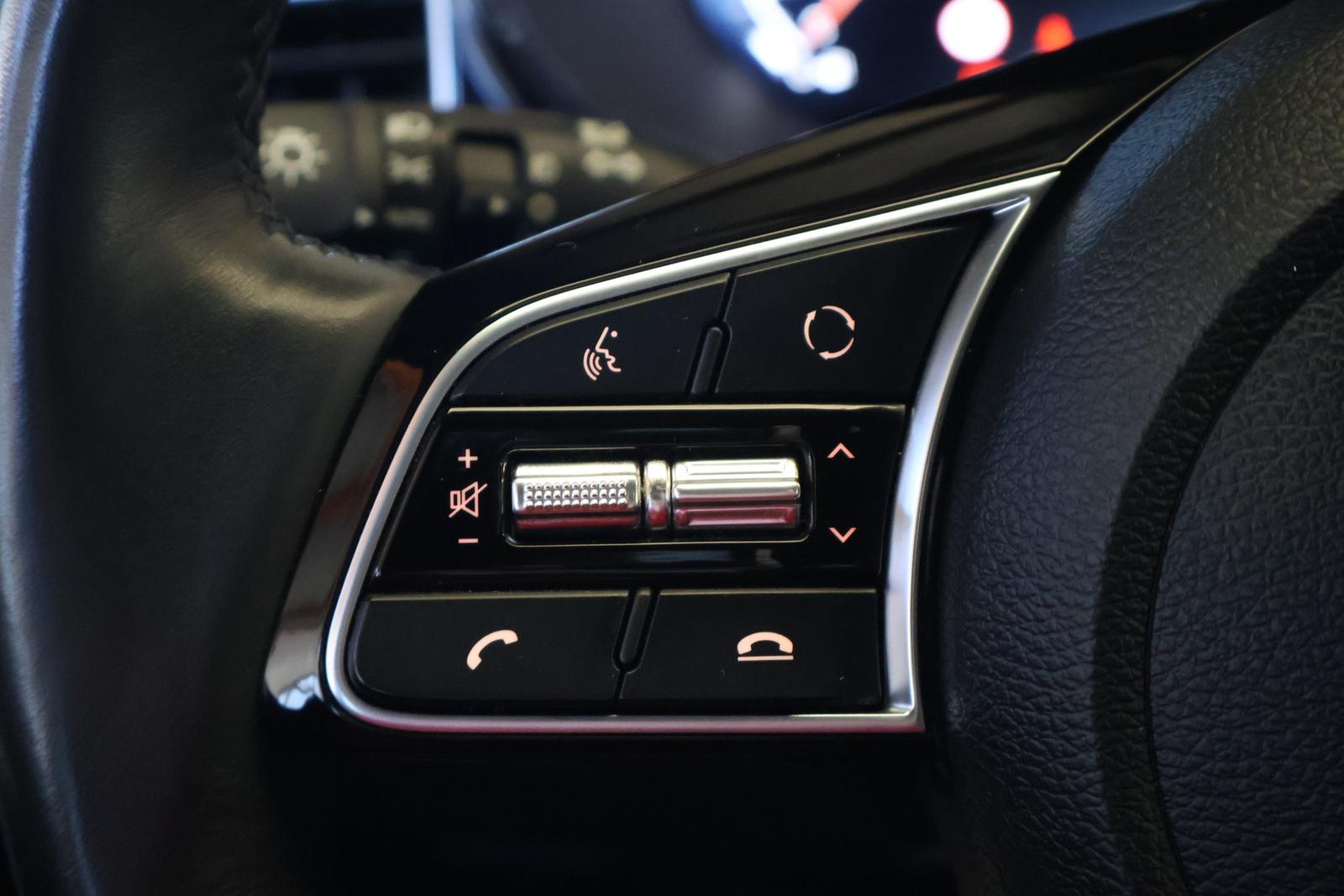 Kia XCeed 1.6 T-GDI Black Edition Bi-LED AHK Kamera